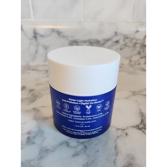 Coola Refreshing Water Cream Sunscreen SPF 50 1.5 Fl Oz 70%+ Organic - Picture 2 of 2